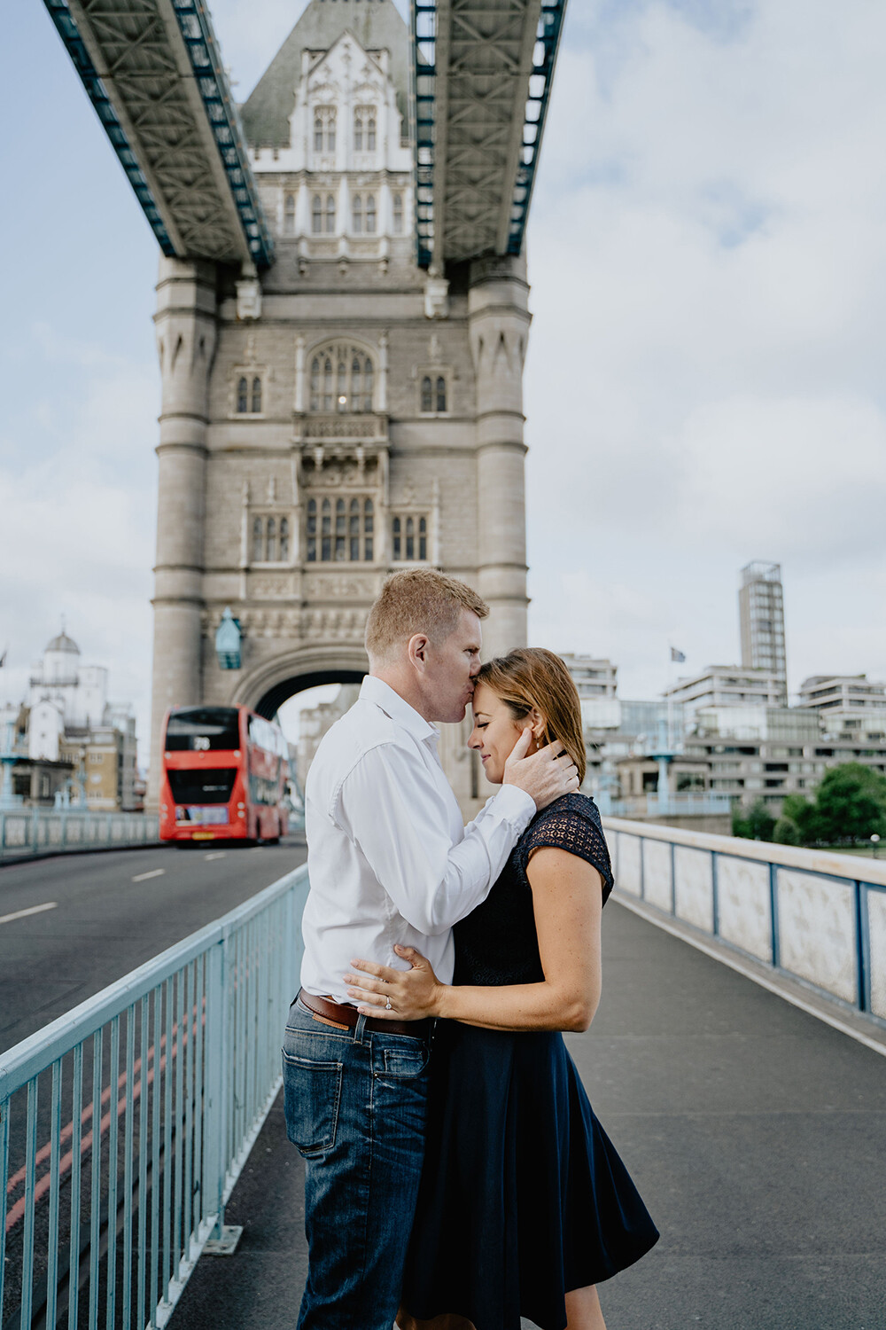 London Couple Photoshoot - Ways to Use Your Engagement Photos