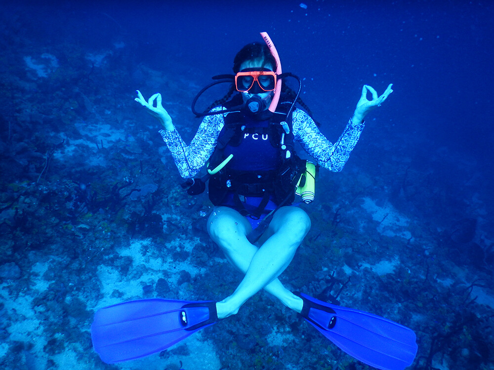 Travel Blogger Kelly Scuba Diving in St. Lucia