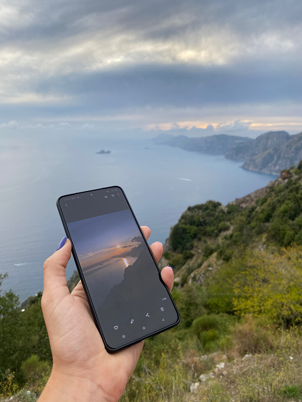 Sunset on Cellphone