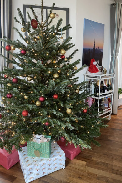 Life in Lockdown - Our 2020 Christmas Tree