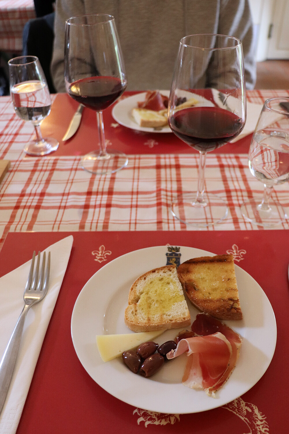 Wine and Starters at Castello Sonnino Tasting