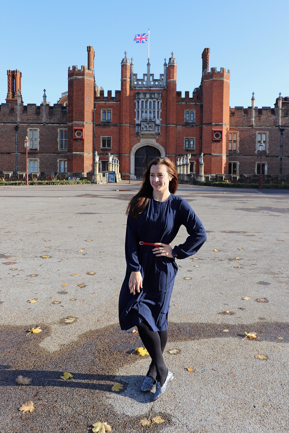 Fashion Blogger in Navy Pleats at Hampton Court