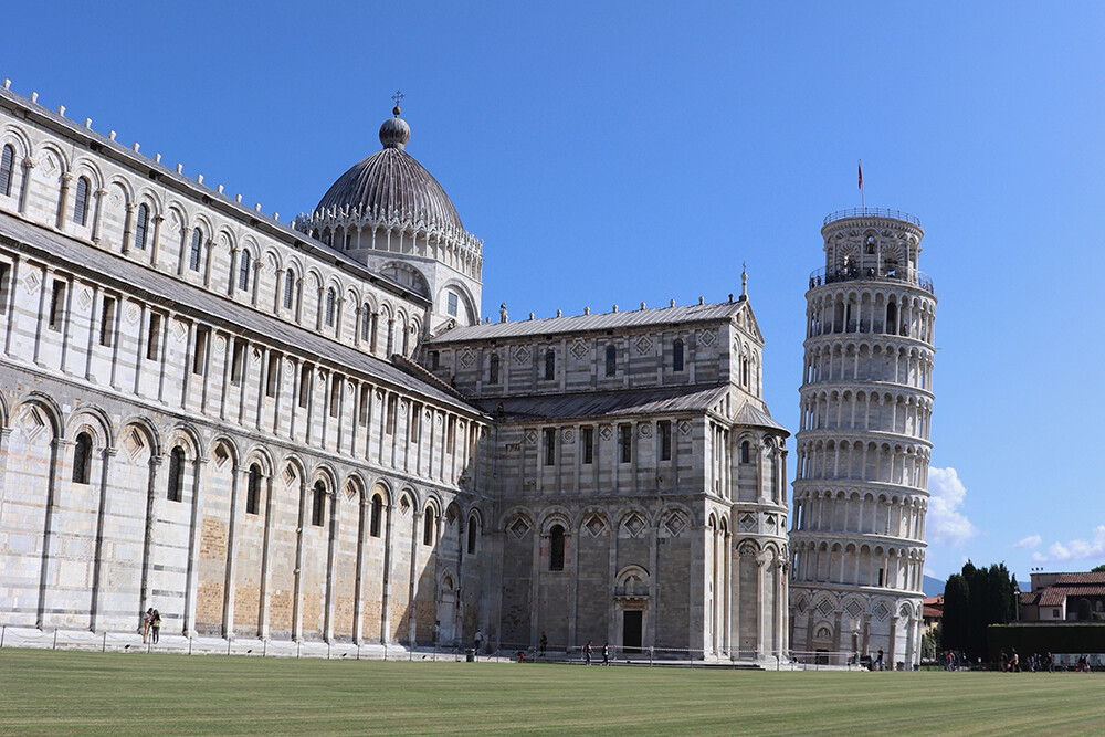 The Cattedrale di Pisa and the Tower