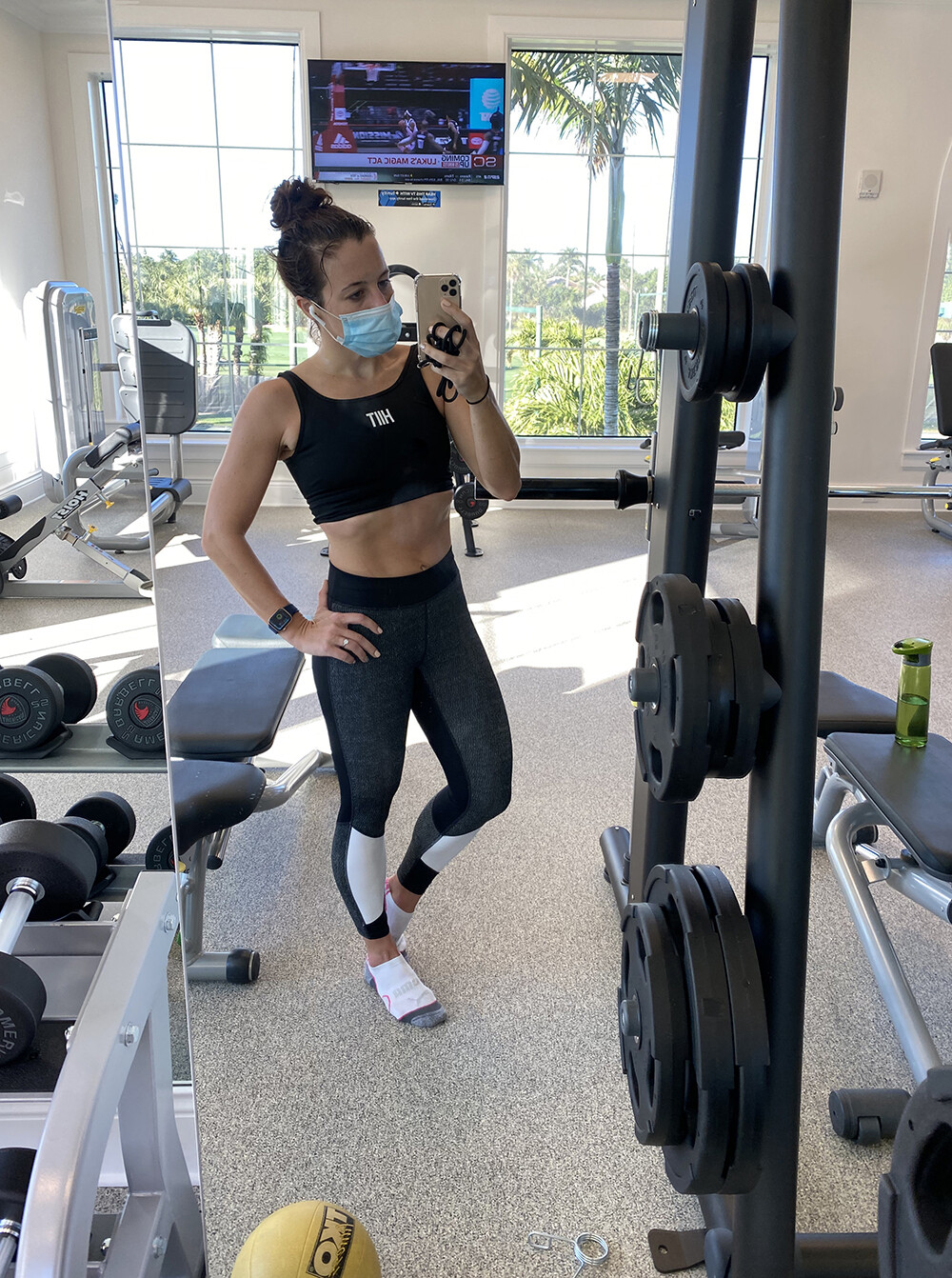 Black and White Workout Look