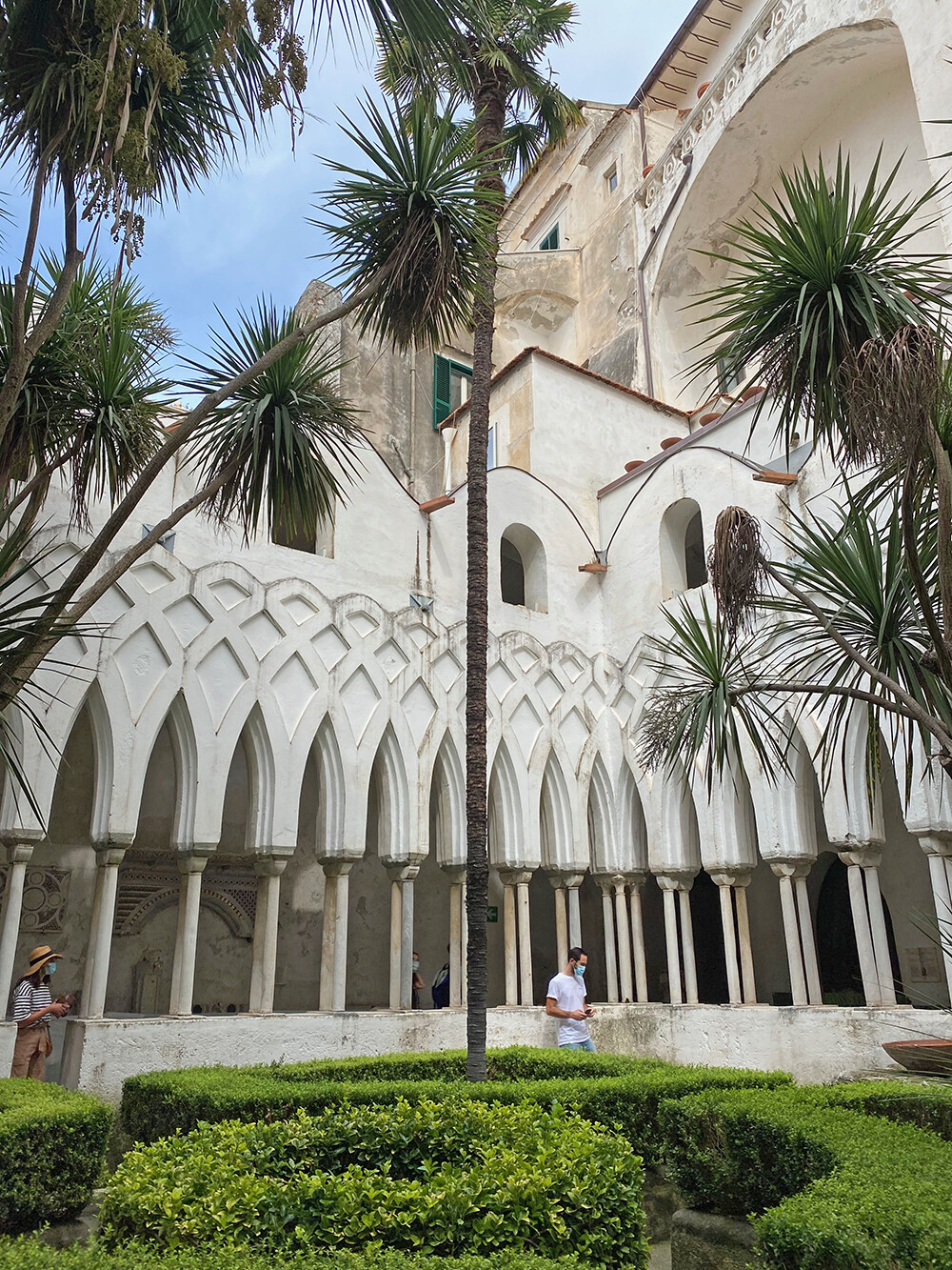 Cloister del Paradiso
