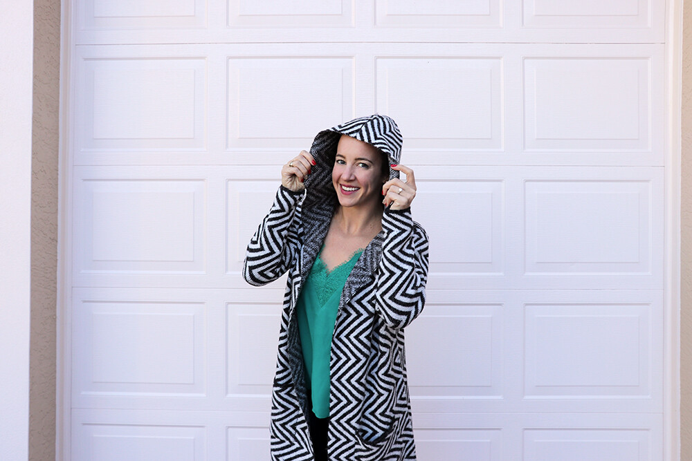 Black and White Zig Zag Hooded Cardigan