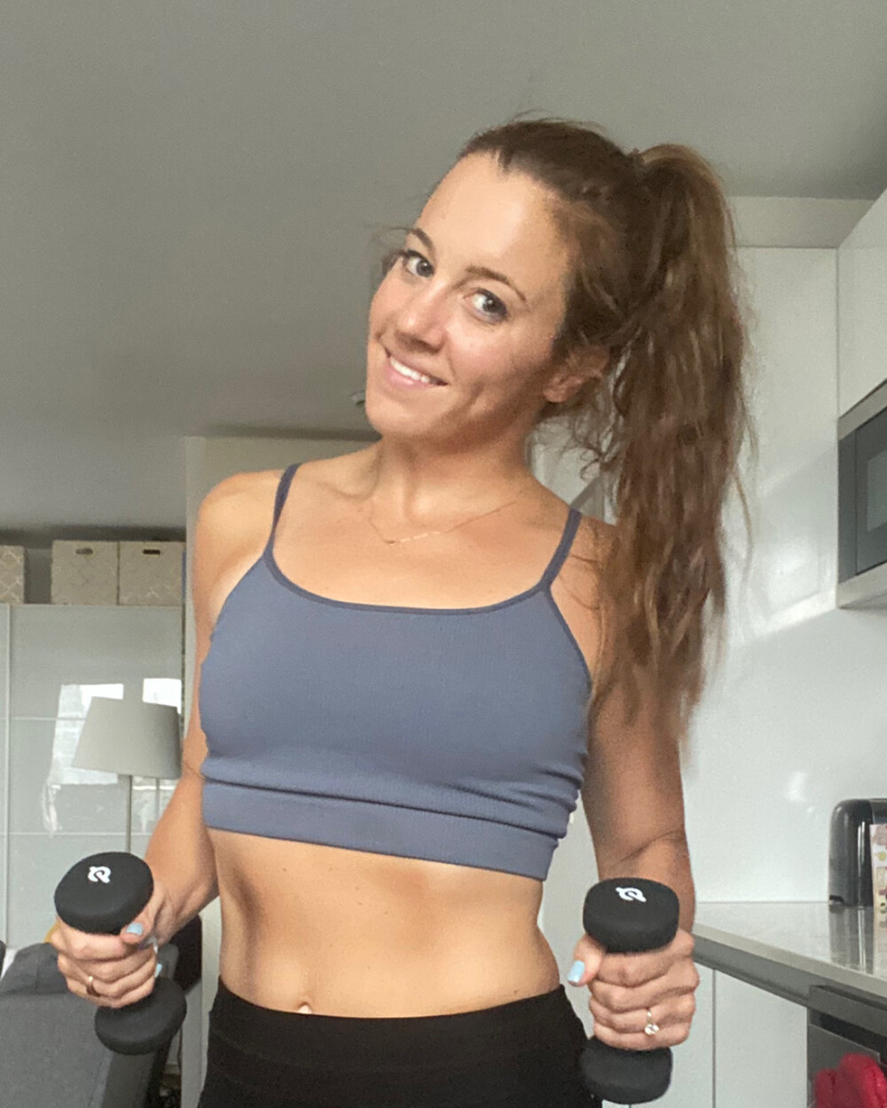 Wearing the Kate Spade Scallop Pendant while working out