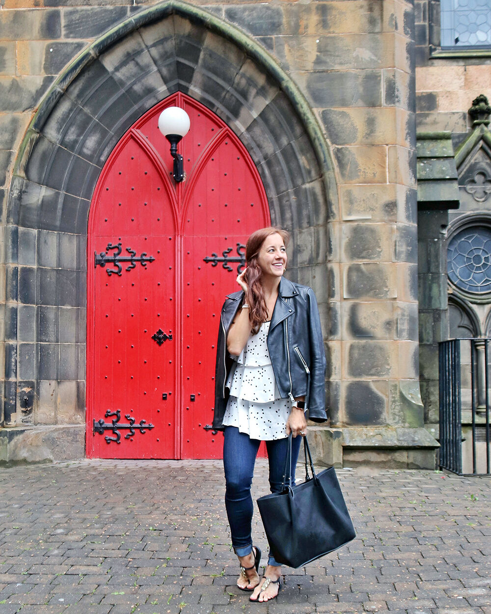 Travel Blogger outside St Columbas Free Church of Scotland