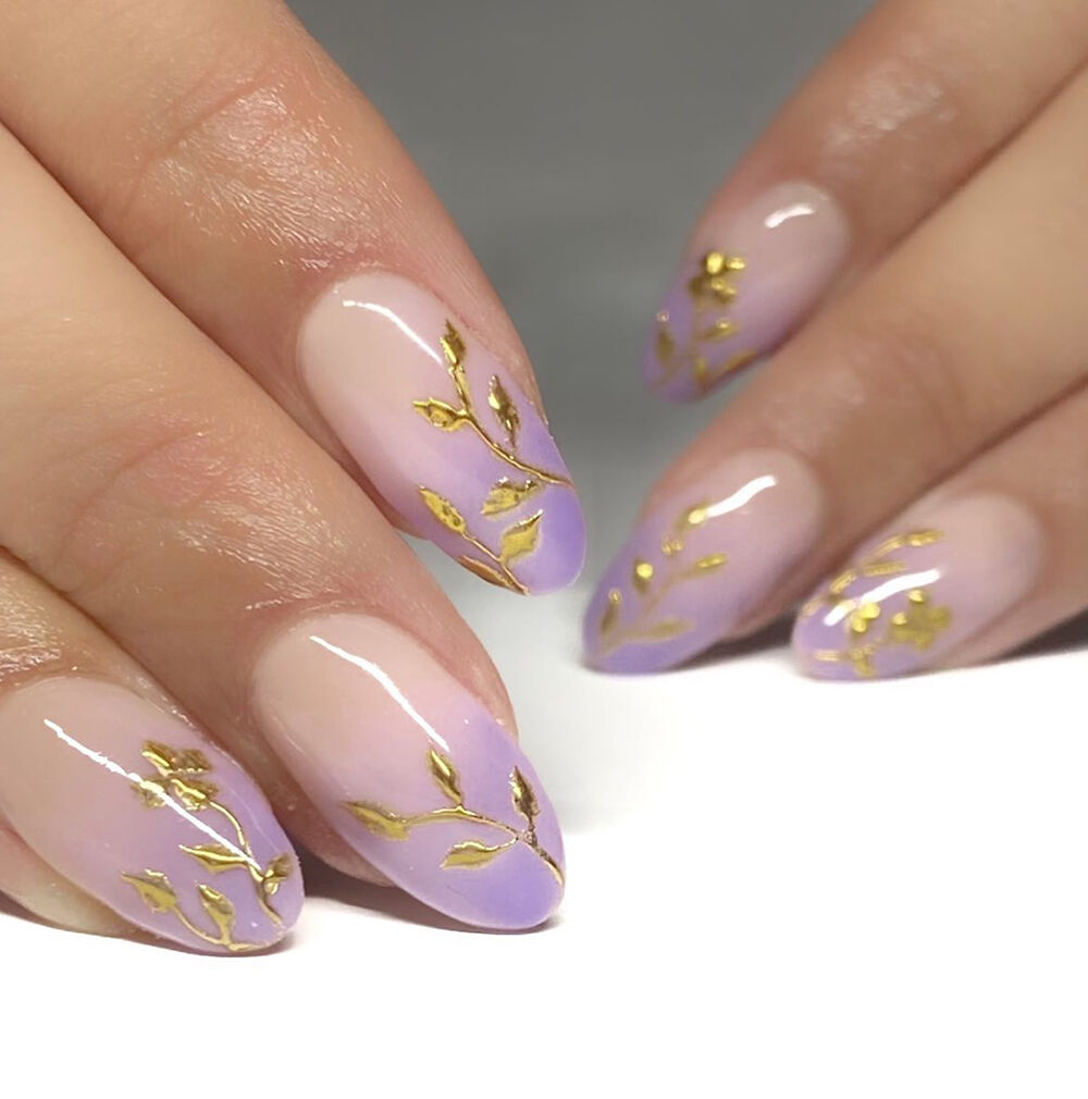 Manicure Ideas - Lavender and gold flowers by Natsuki Amano at Vanity Projects