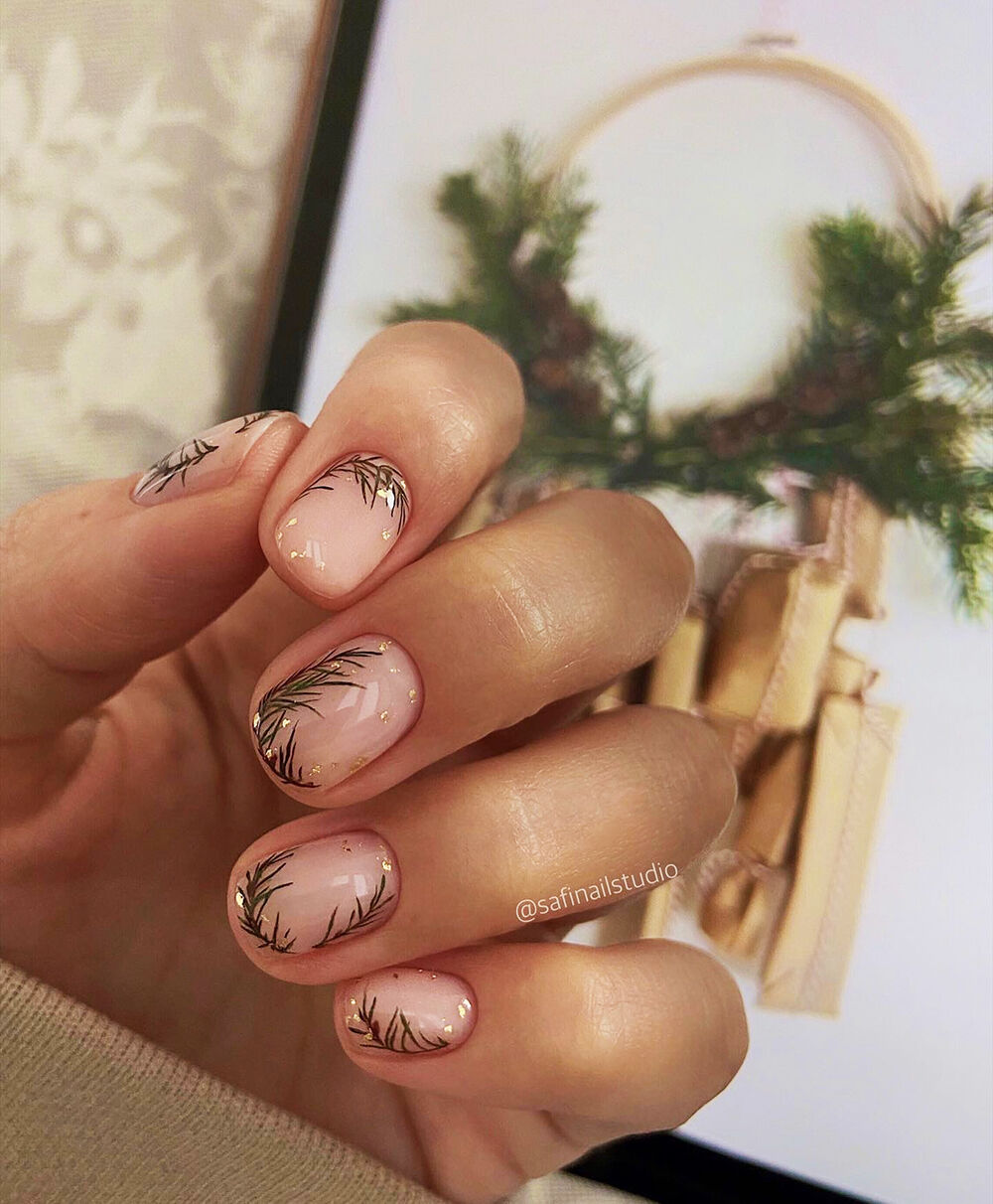 Nail Art - Hand painted leaves with gold from Safina Nail Studio