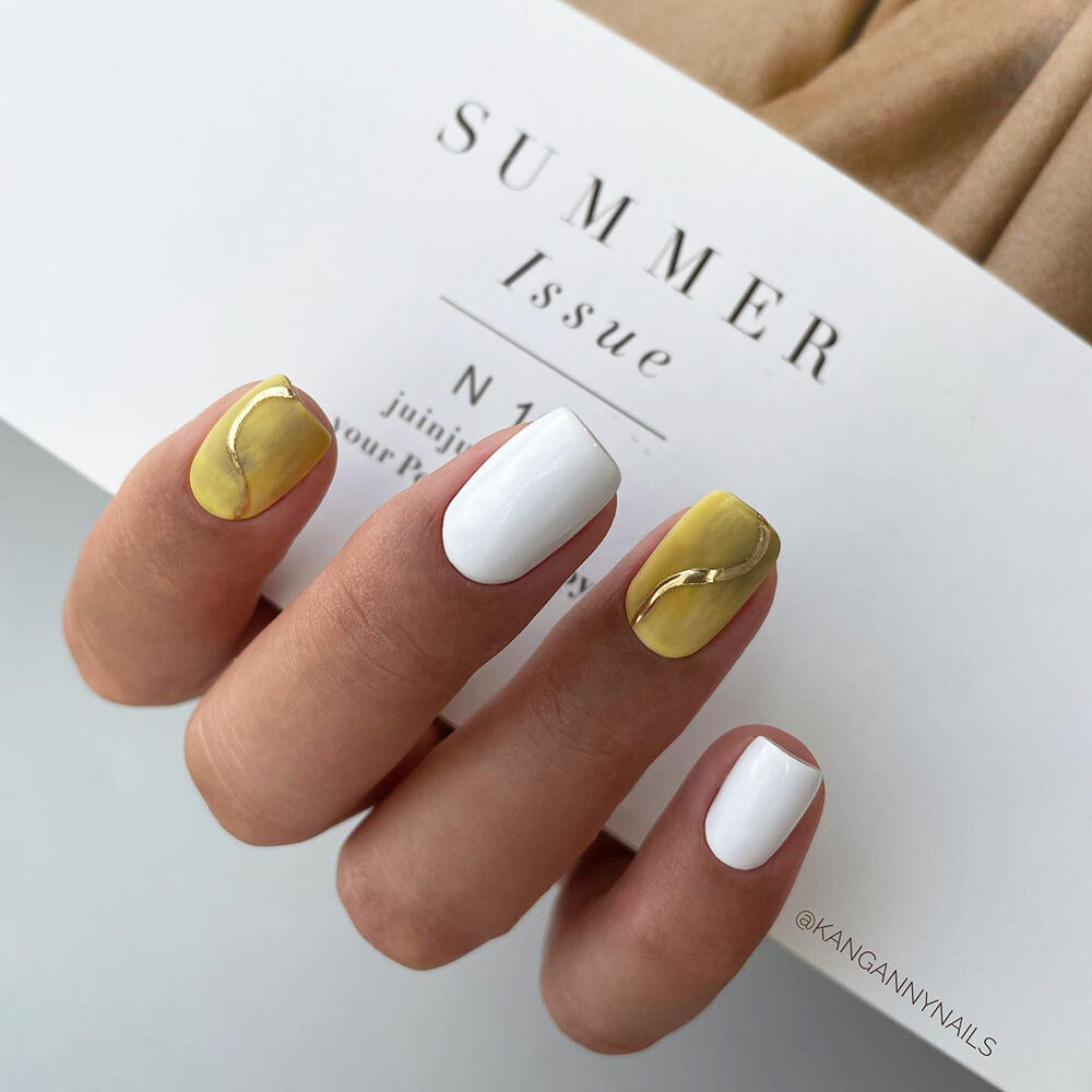 Nail Art - White and Gold Swirl by Anna Kang for Luxury Village Korea