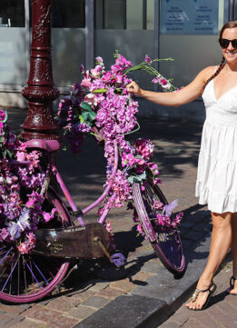 Sparkles and Shoes Amsterdam Bike Tour