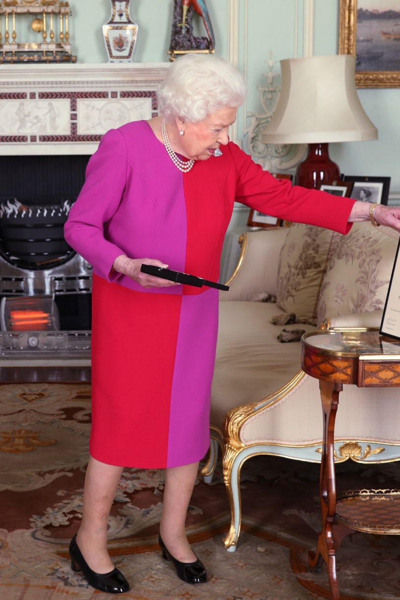 2020 - Queen Elizabeth II in colorblock at Buckingham Palace