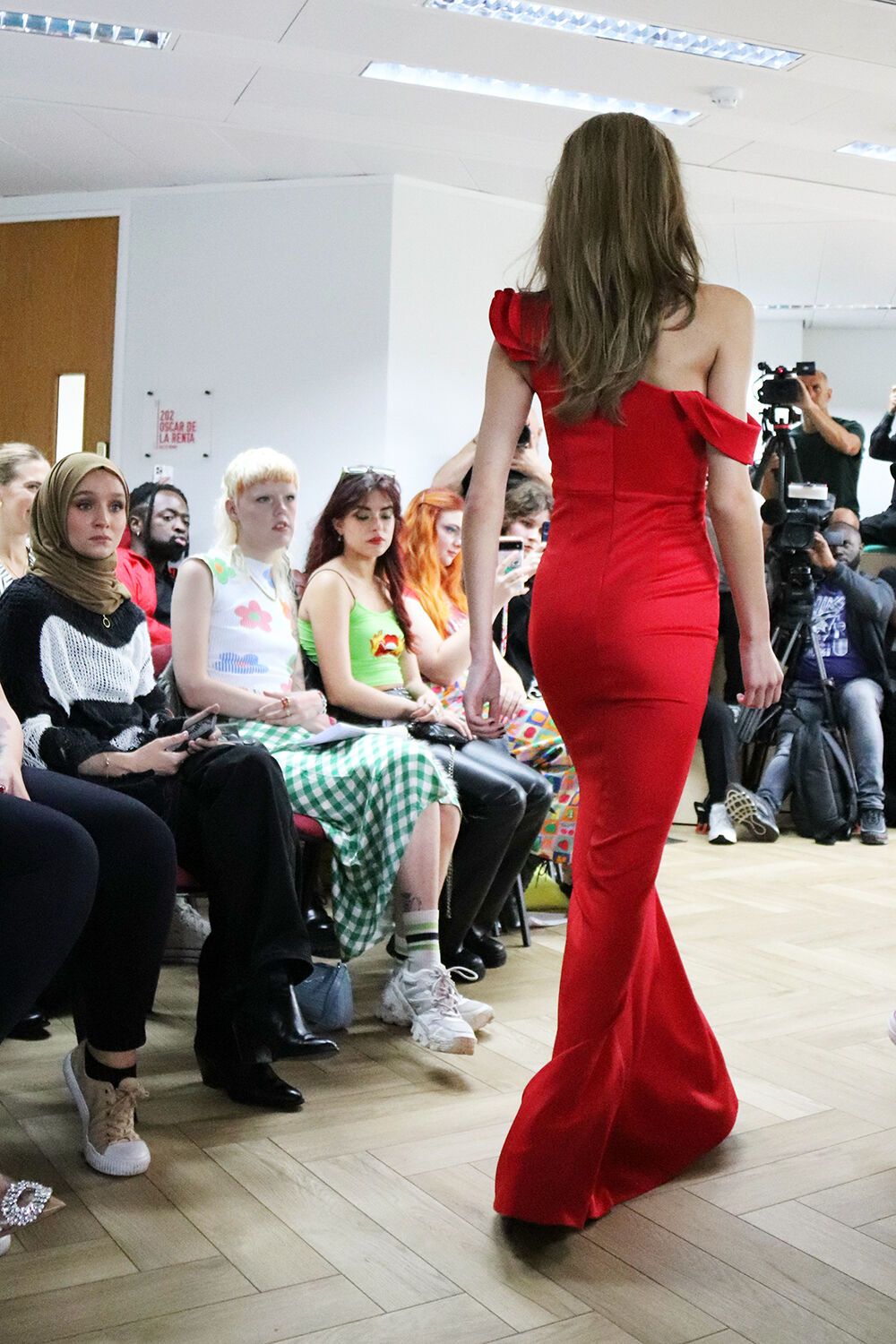 Sohuman red dress