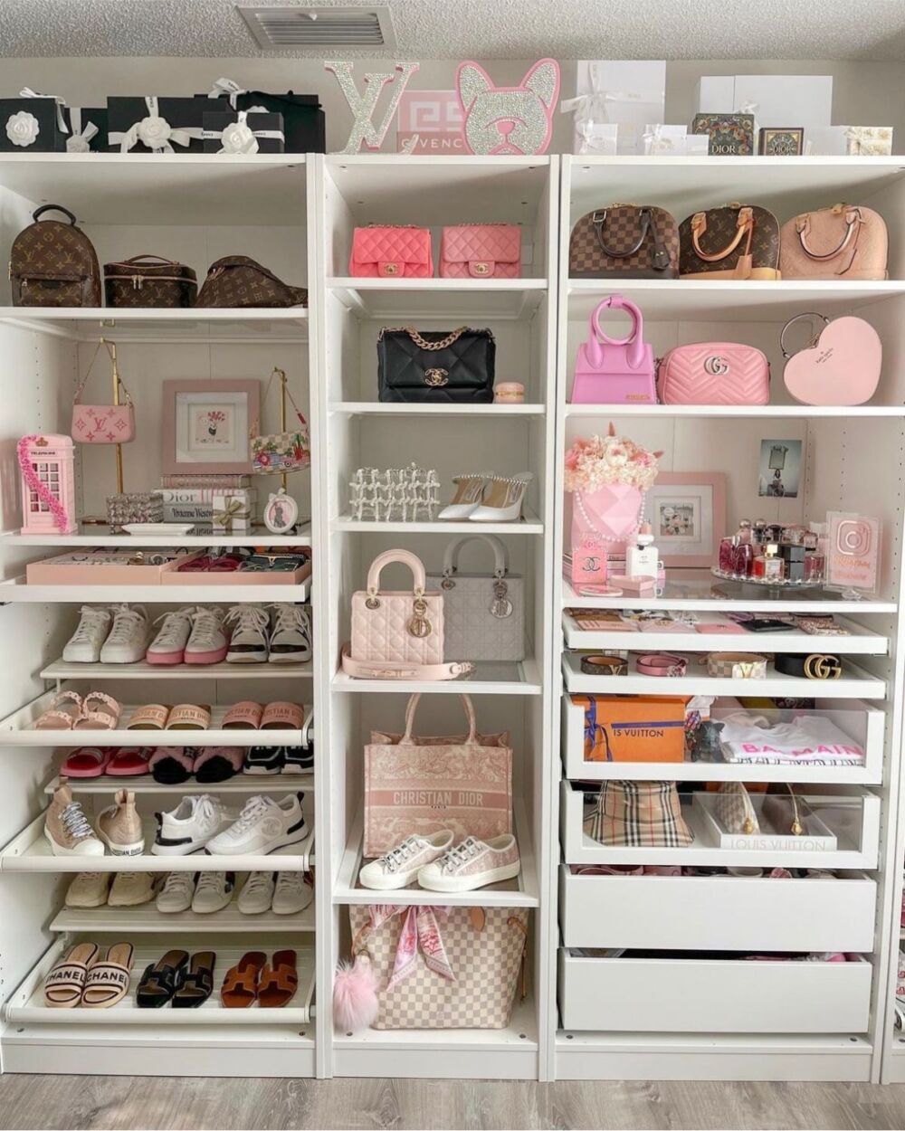 Barbie Dream Closet - Alejandra Betancur - @a.bluxlvr Instagram