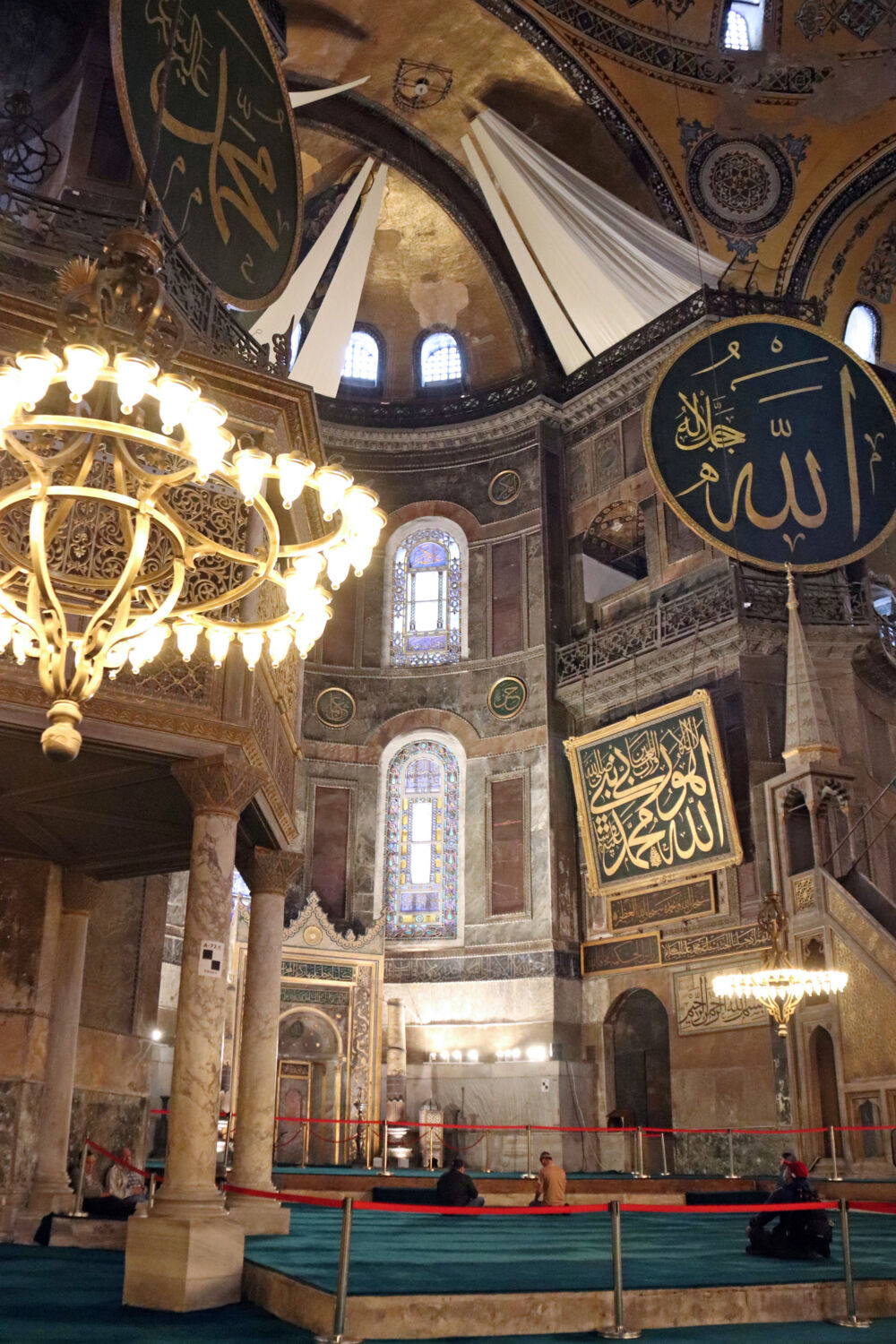 Istanbul Highlights - Inside Hagia Sofia Mosque