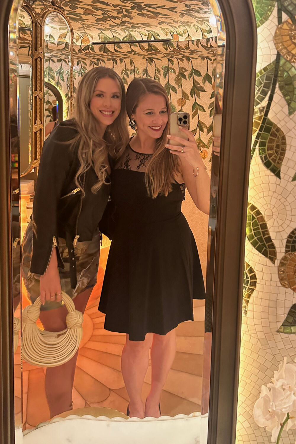 Mirror Selfie with Claire Banx