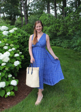 Casual Summer Style in V Neck Midi Dress