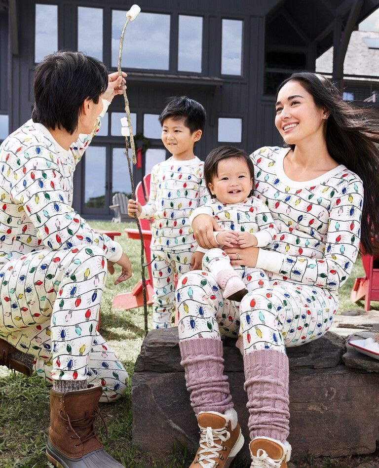 Hanna Anderson Holiday Print Long John Pajama Set in Bright Bulbs