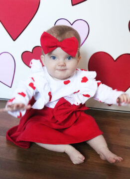 Sparkles and Shoes DIY Baby Valentines Day Photoshoot