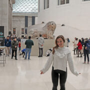 London Blogger in Oversized White Knit Sweater in the British Museum