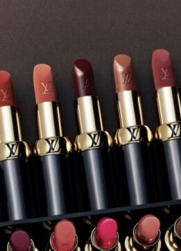Harpers Bazaar 17 Lipstick Louis Vuitton La Beaute
